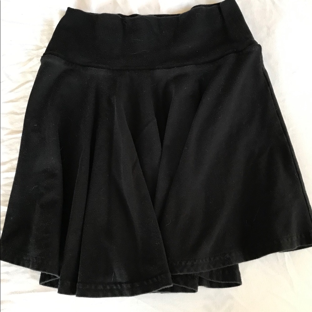 Forever 21 black skater skirt size small